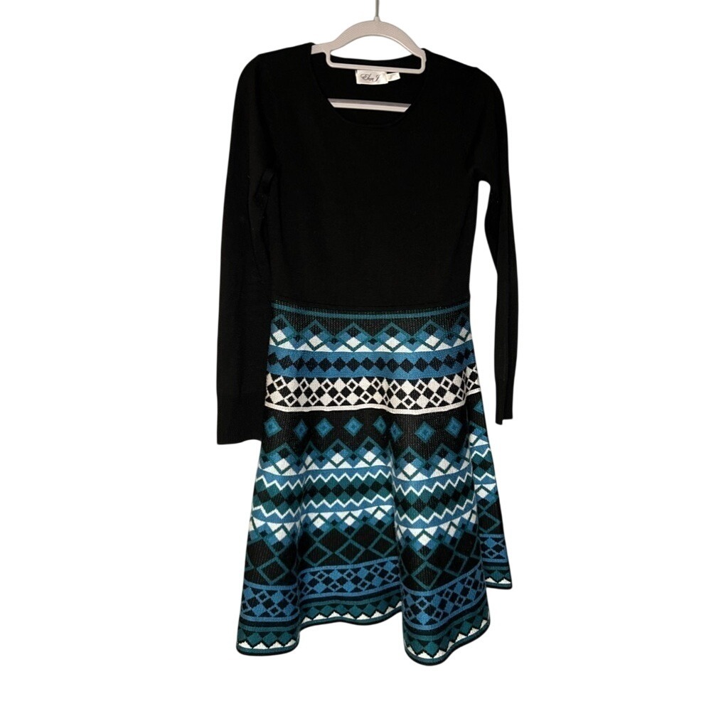 Eliza J. Sweater dress blue and black geometric print
